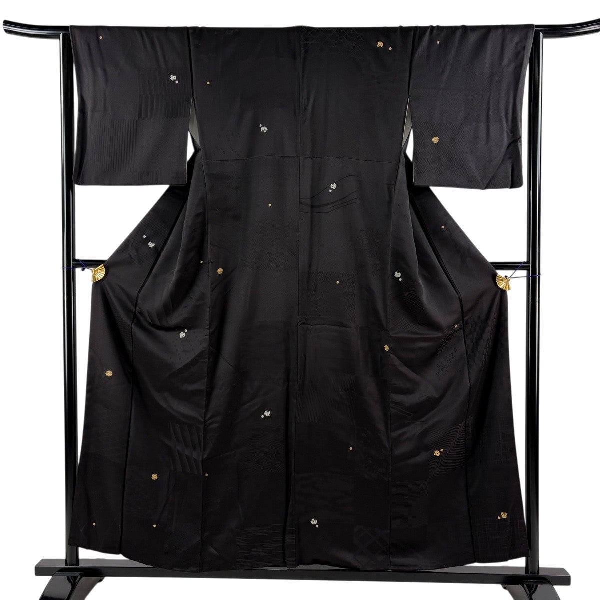 【美品】 小紋 身丈156cm 裄丈63.5cm 正絹 逸品 【中古】 美品】 小紋 身丈156cm 裄丈64cm M 袷 猫 鈴 金銀彩 黒 正絹 逸品