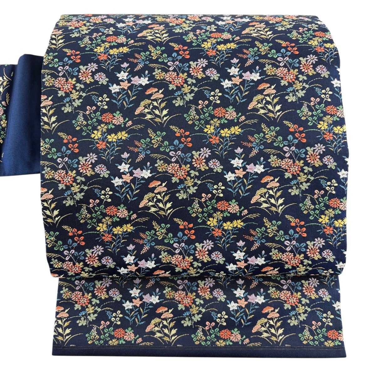 美品】 名古屋帯 優品 関西仕立て 秋草 金糸 紺色 正絹｜中古・古着