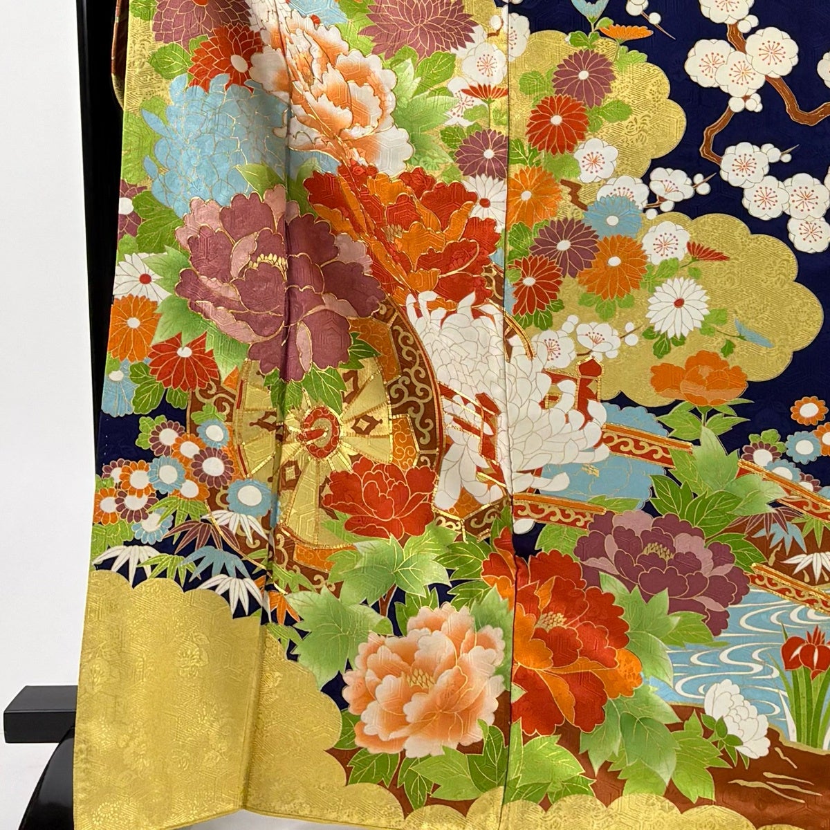 振袖 身丈169cm 裄丈66cm M 袷 花車 草花 金糸 金彩 紺色 正絹 秀品