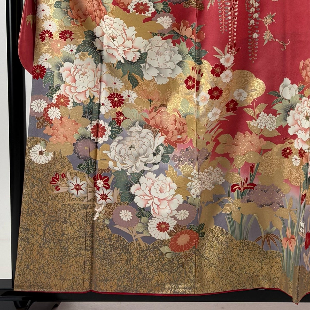 振袖 身丈159.5cm 裄丈66cm 正絹 秀品 【中古】 振袖 身丈162.5cm 裄丈66cm M 袷 牡丹 流水 ぼかし 縮緬 濃紫 正絹