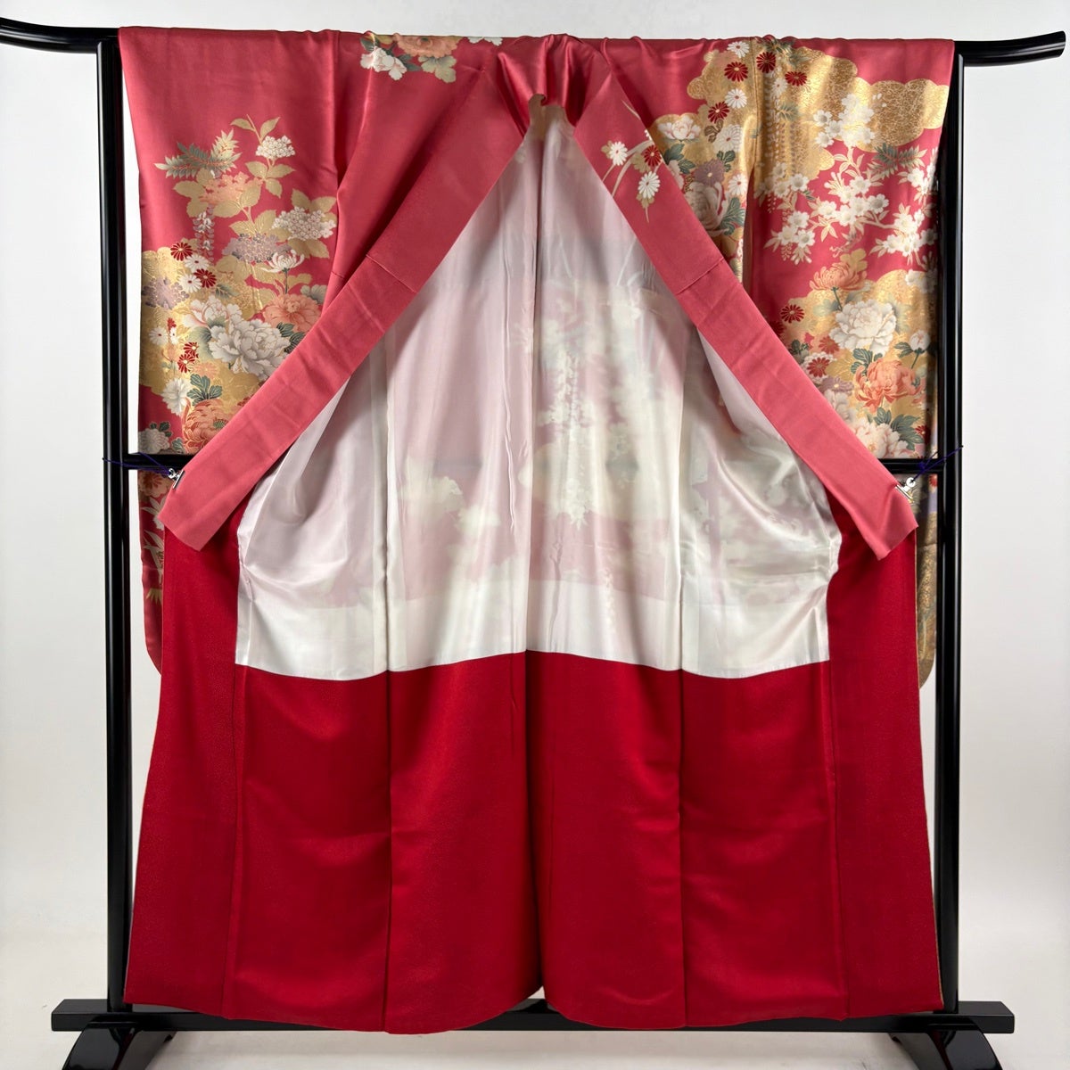 振袖 身丈159cm 裄丈66cm 正絹 秀品 【中古】 振袖 身丈159cm 裄丈66cm M 袷 熨斗 菊 総絞り 薄紫 正絹 秀品｜中古