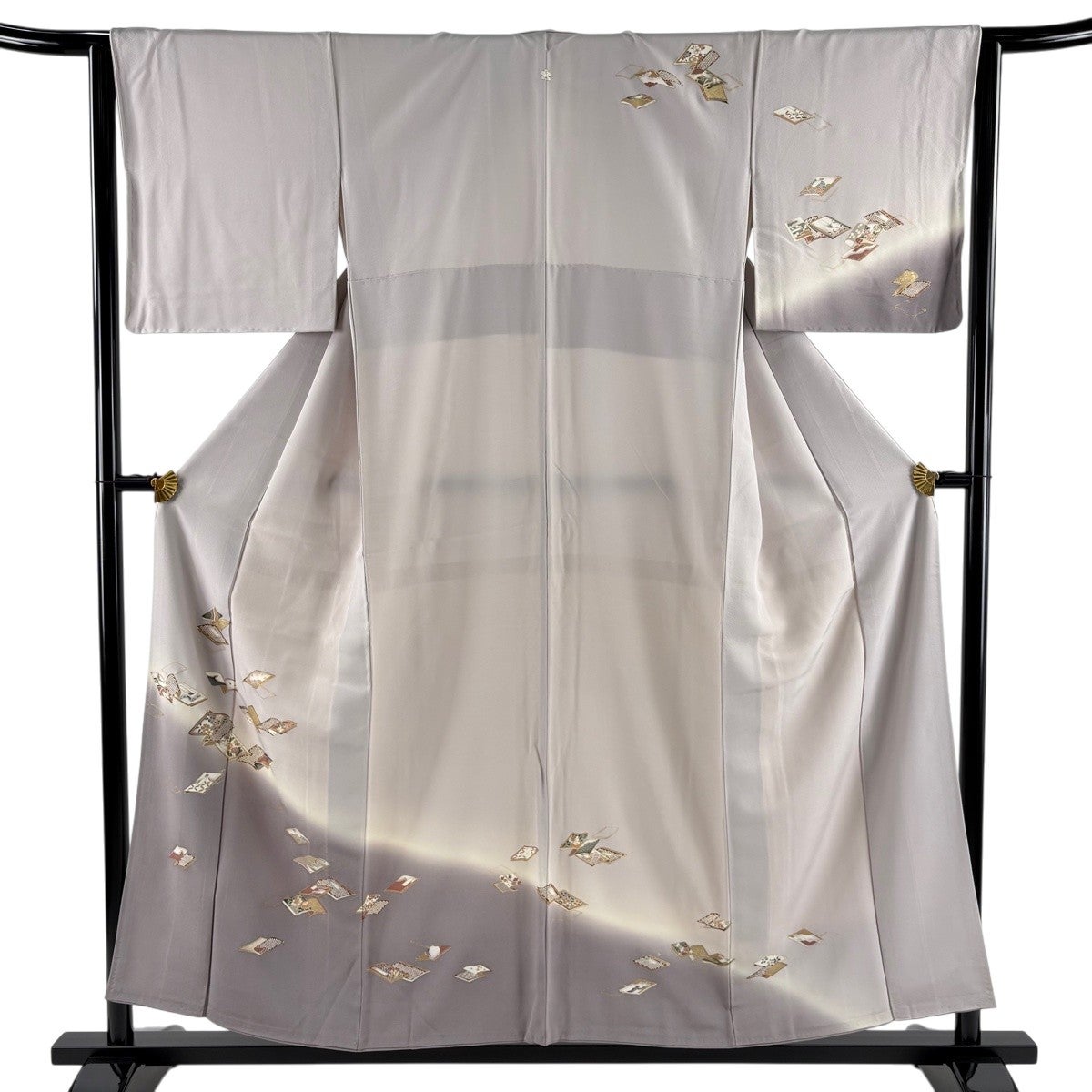 訪問着 身丈155cm 裄丈63cm 正絹 秀品 【中古】 訪問着 身丈155cm 裄丈63cm S 袷 草花 道長取り 金彩 焦茶色 正絹 秀品
