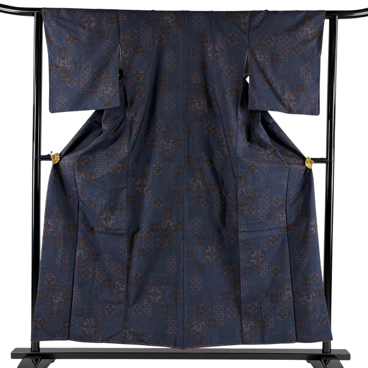 【美品】 紬 身丈155cm 裄丈62.5cm 正絹 逸品 【中古】 美品】 紬 身丈155cm 裄丈62.5cm 正絹 逸品 【中古】の通販 by