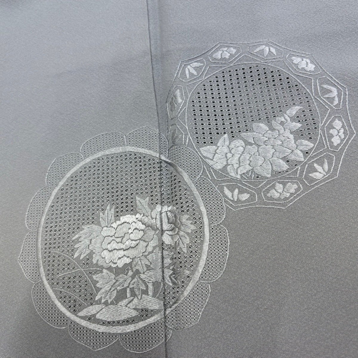 【上質付け下げ】モダン抽象柄／美品／身丈160・裄67／落ち着きある一枚 上質付け下げ】モダン抽象柄／美品／身丈160・裄67／落ち着きある一枚
