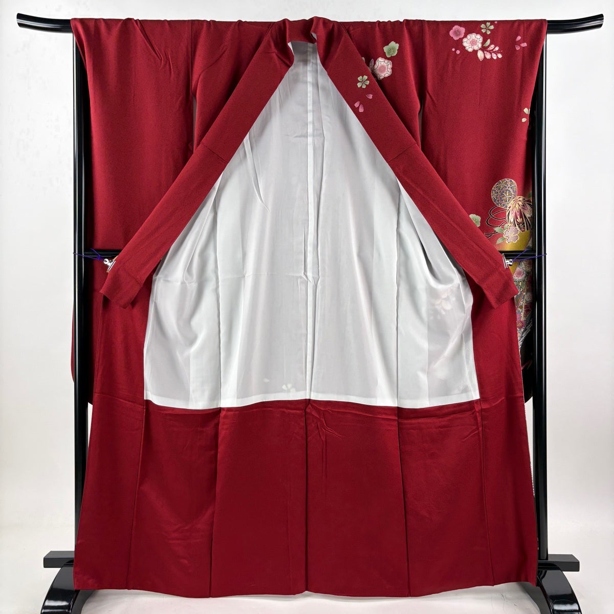 【振袖フルセット】身丈163.5cm 裄丈69cm 桜 手鞠 金彩 ぼかし 赤 美品】 振袖 身丈163.5cm 裄丈66cm M 袷 手鞠 蝶 金彩 金糸 赤 正絹