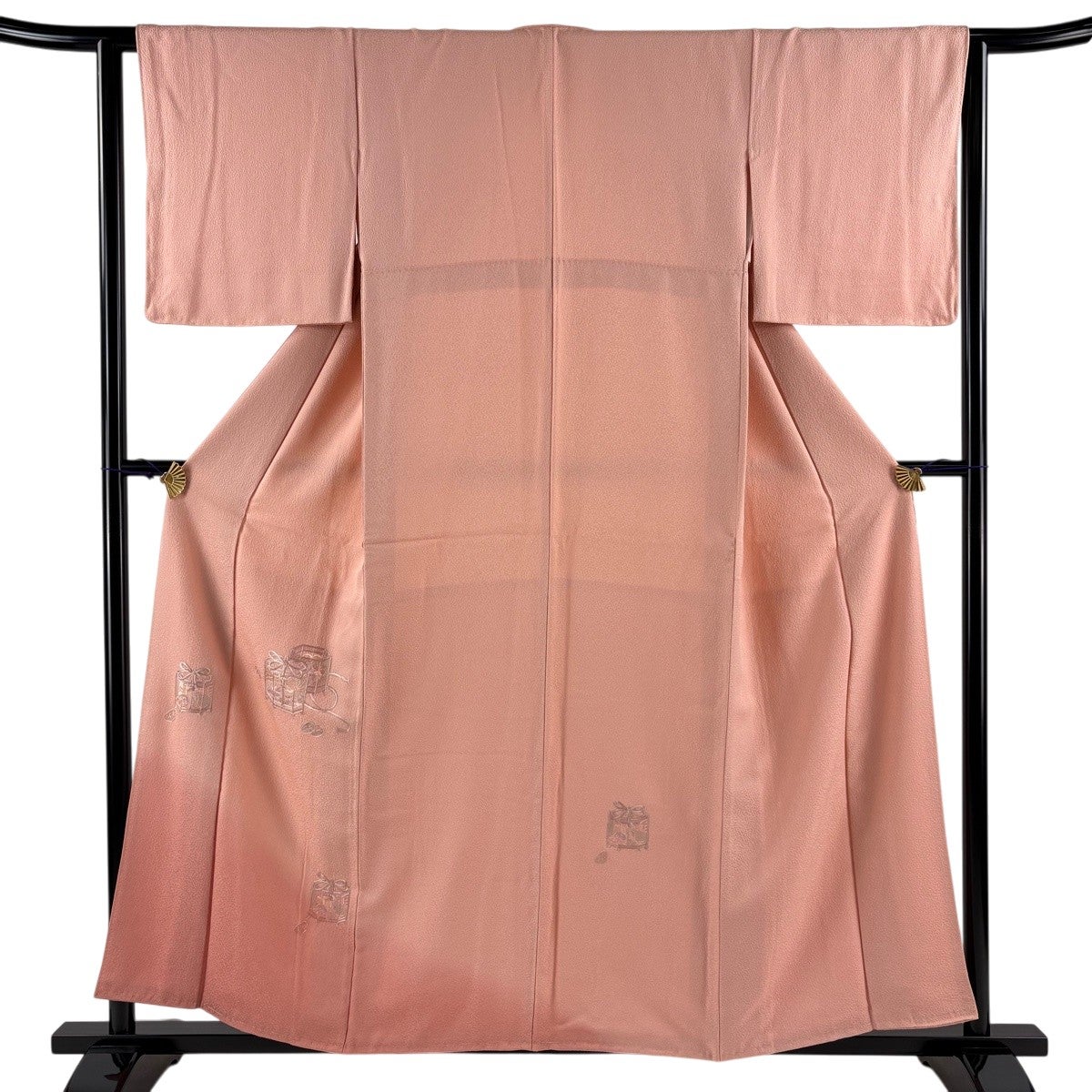 美品】 開き名古屋帯 名品 龍村美術織物 彩貝 金糸 黒 正絹｜中古