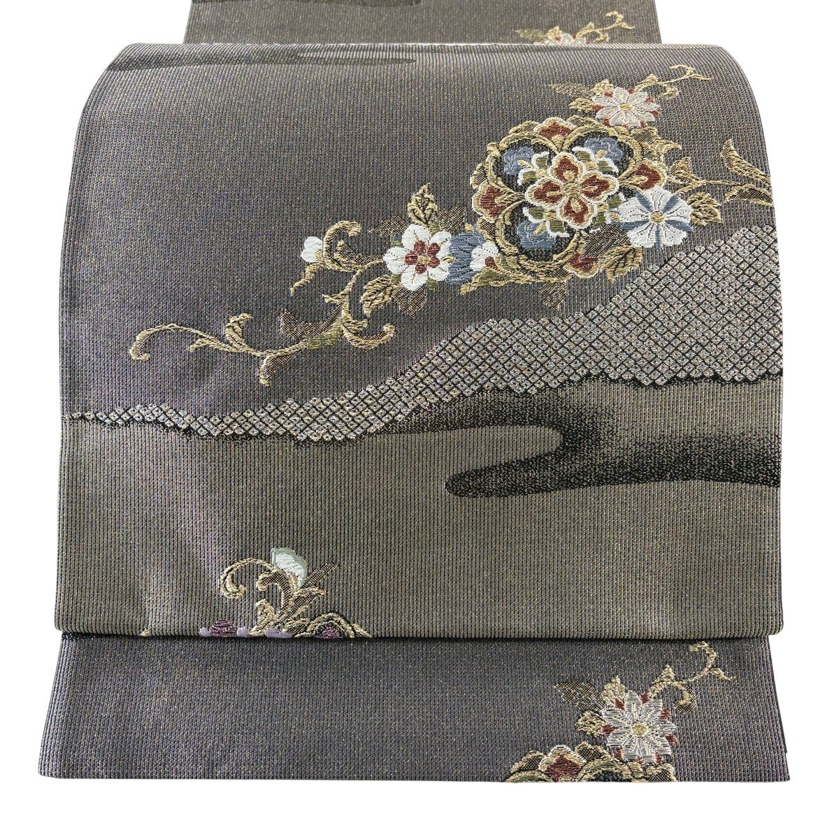 袋帯 秀品 六通 正絹 【中古】 袋帯 秀品 六通 正絹 【中古】の通販 by バイセル ラクマ店｜ラクマ