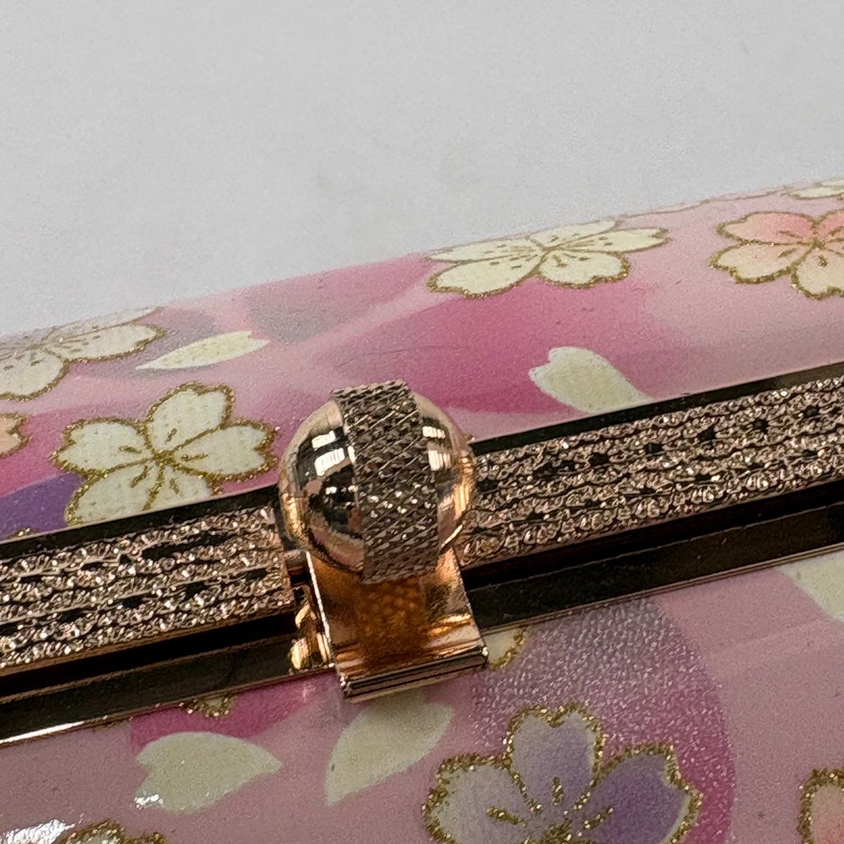 和装バッグ 優品 フォーマル 桜 花びら 金彩 ピンク 和装小物｜中古