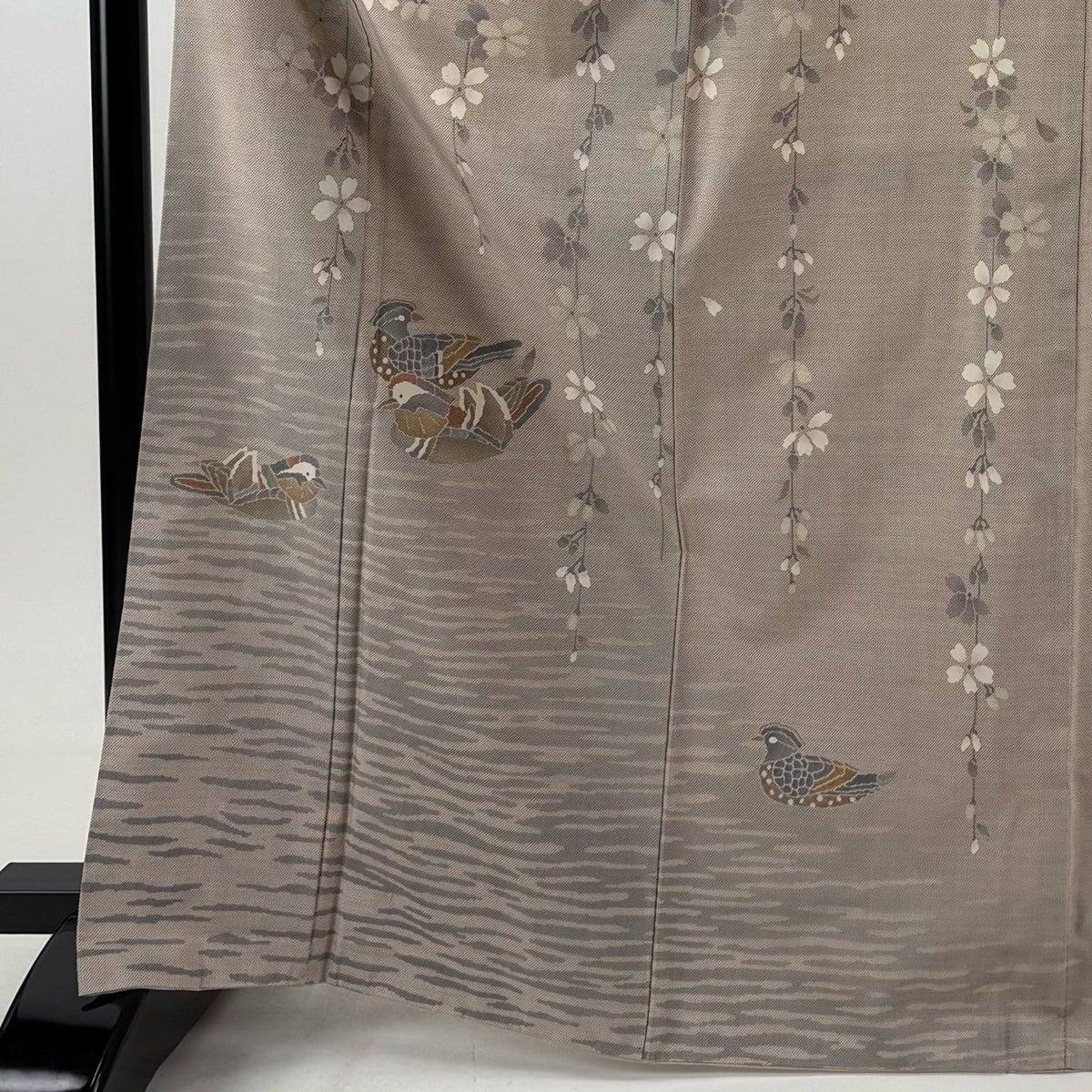 美品】 訪問着 身丈168.5cm 裄丈65.5cm M 袷 紬地 枝垂れ桜 鴛鴦 灰紫