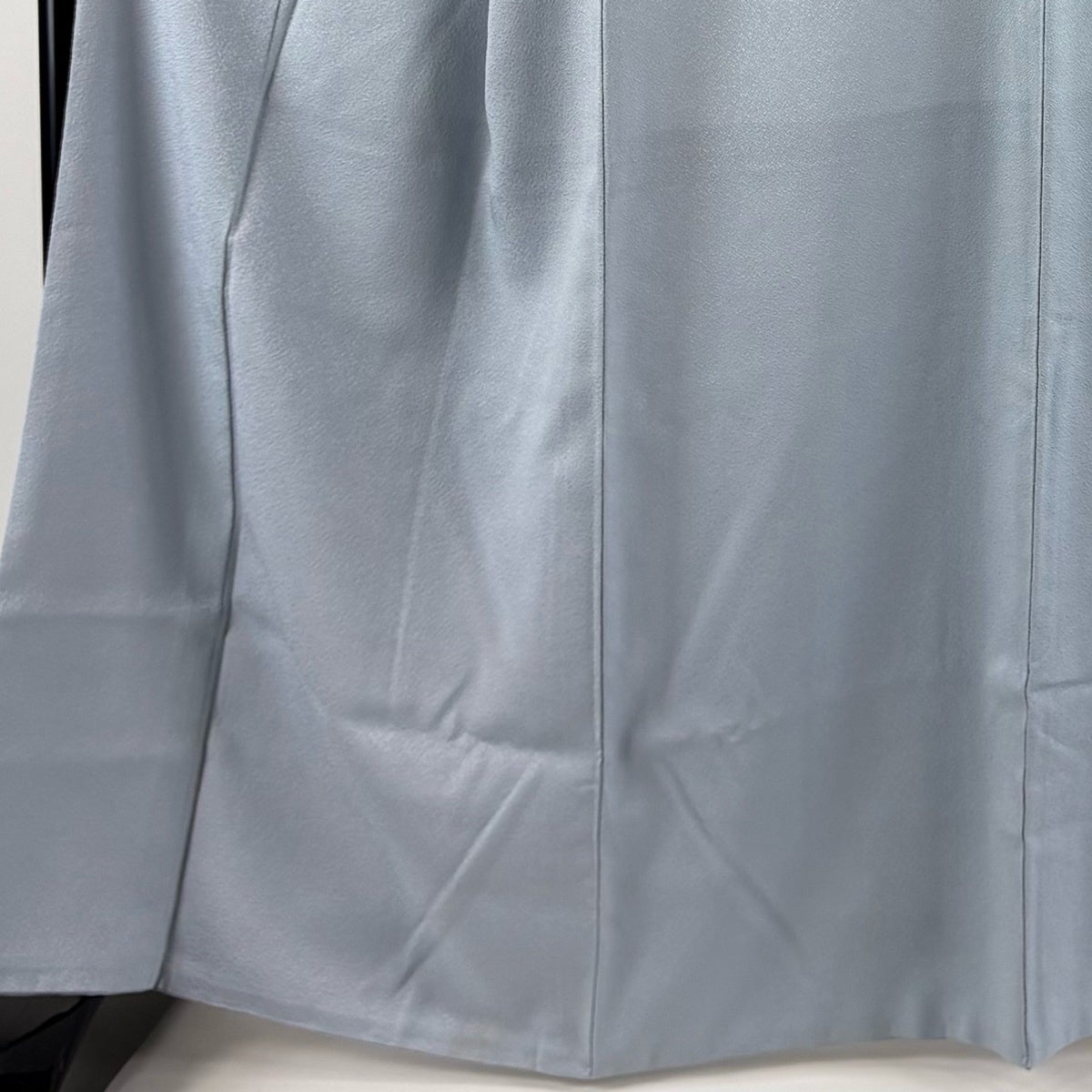 【美品】 色無地 身丈161cm 裄丈65.5cm 正絹 秀品 【中古】 美品】 小紋 身丈161cm 裄丈65.5cm M 袷 紬地 幾何学 絞り 紺色 正絹