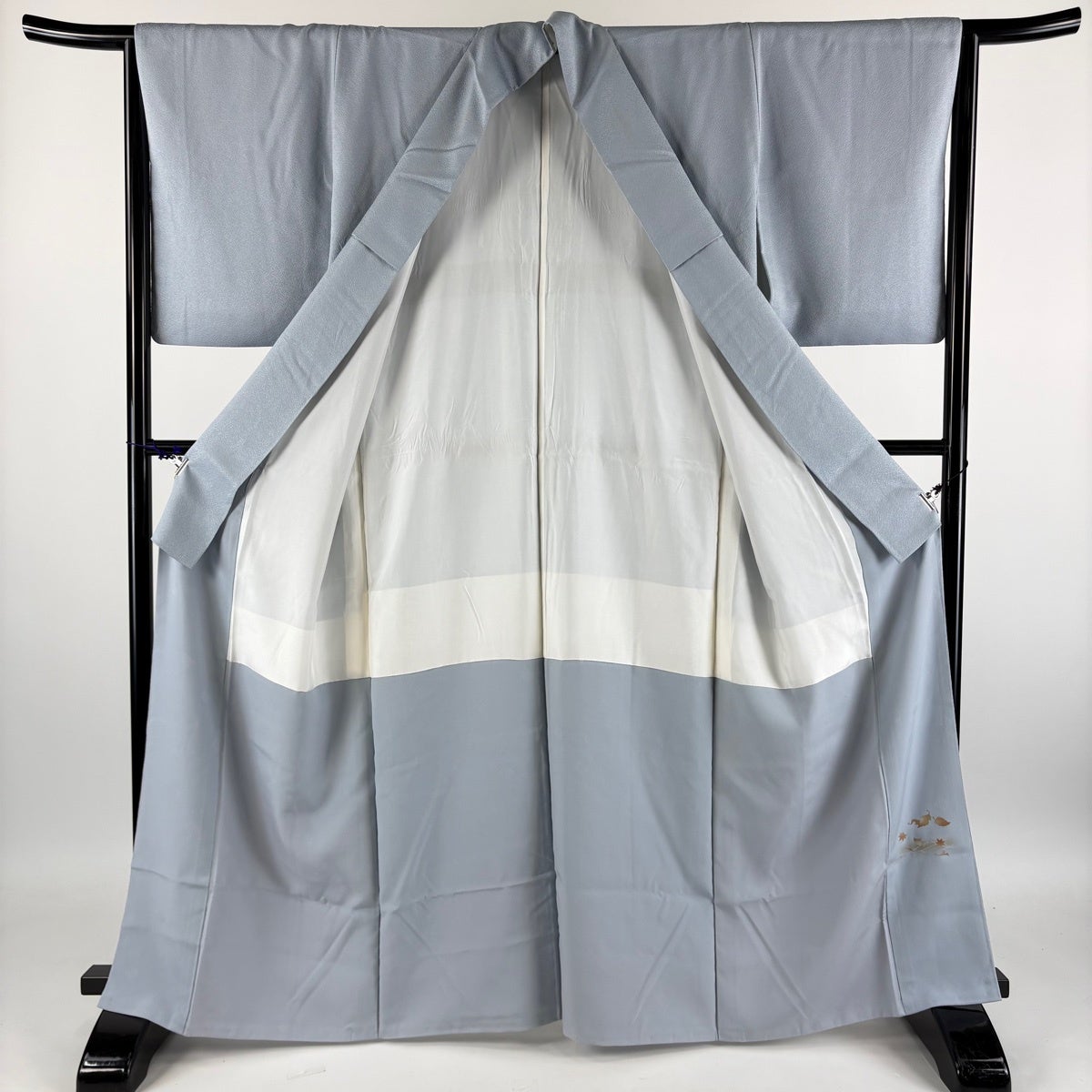 色無地 秀品 160cm 69cm 正絹 【中古】 美品】 色無地 身丈159.5cm 裄丈63.5cm S 袷 地紋 ベージュ 正絹 秀品