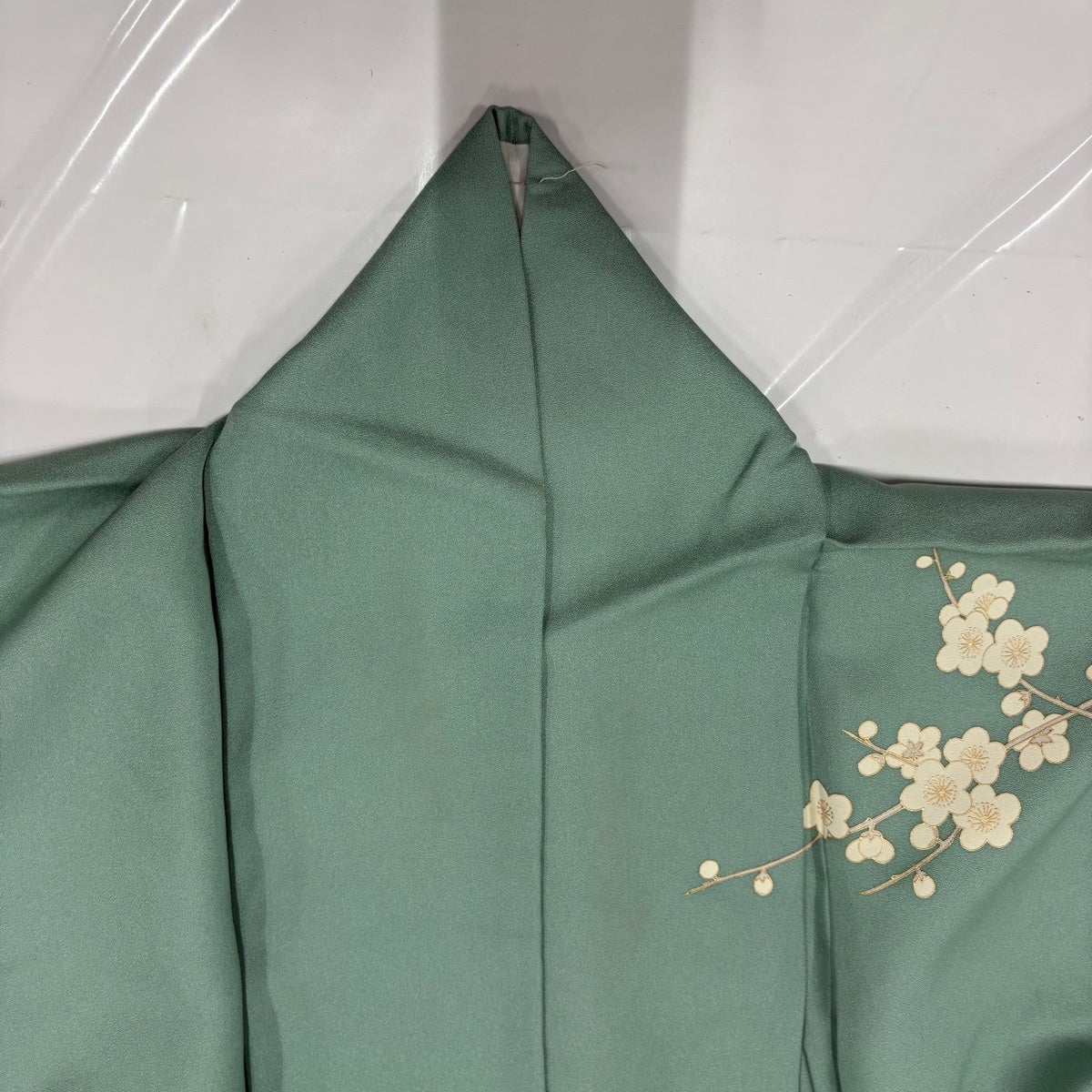訪問着 身丈154cm 裄丈62.5cm S 袷 几帳 草花 刺繍 金糸 薄緑 正絹 秀