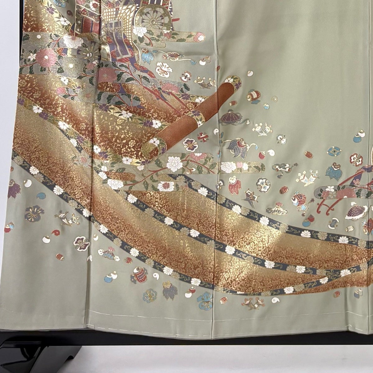 色留袖 身丈154.5cm 裄丈63cm 正絹 秀品 【中古】 色留袖 身丈154.5cm 裄丈63.5cm 正絹 名品 【中古】の通販 by バイセル