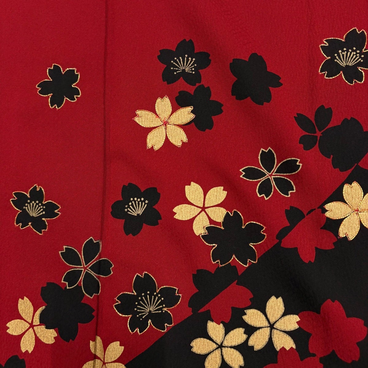振袖 身丈163.5cm 裄丈71cm 正絹 逸品 【中古】 美品】 振袖 身丈162cm 裄丈66.5cm M 袷 菊 草花 銀通し 箔 クリーム