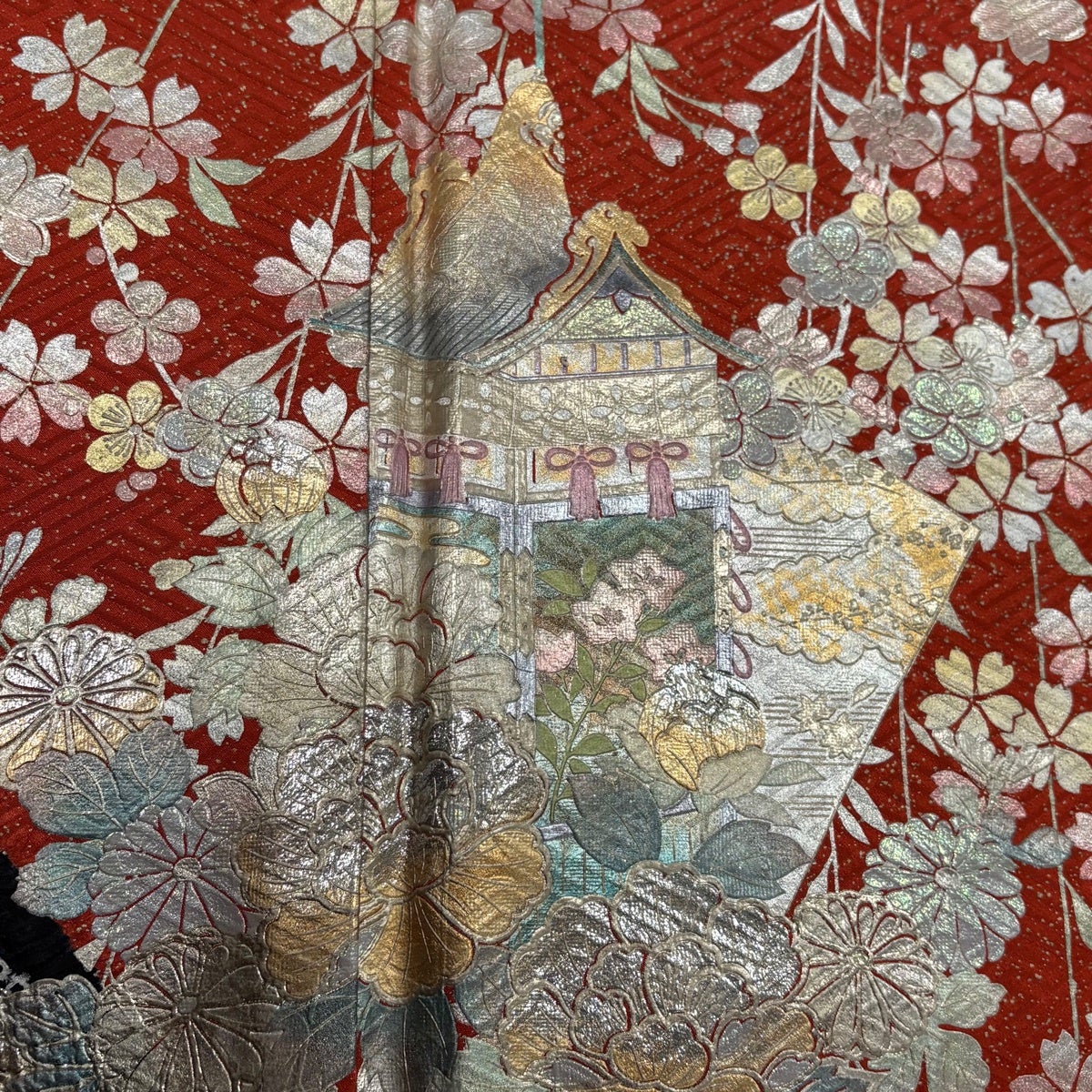 振袖 赤茶 枝垂桜 蝶 草花 有職文様 金糸 金彩 正絹 袷161cm 振袖 赤茶 枝垂桜 蝶 草花 有職文様 金糸 金彩 正絹 袷161cm 【公式通販】