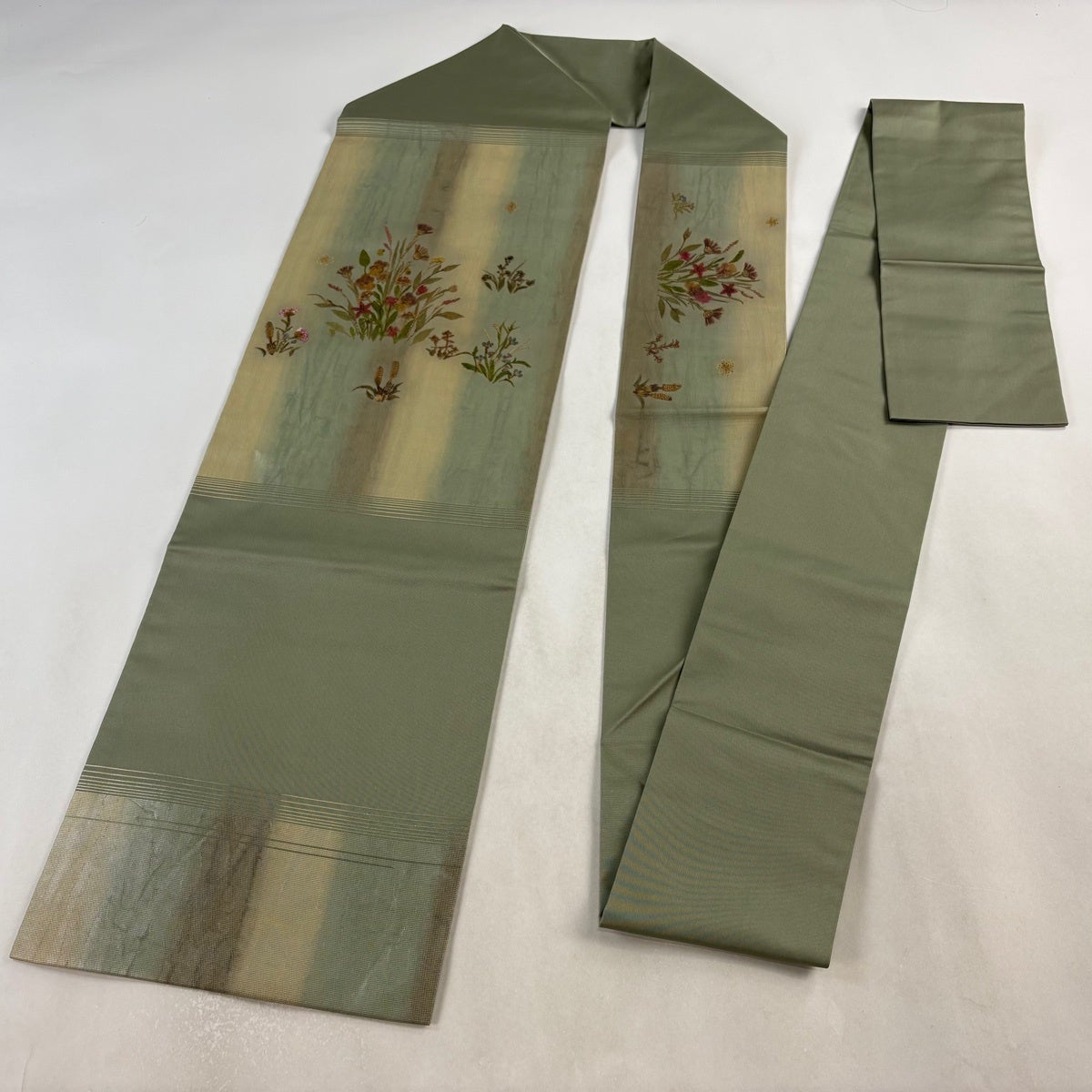 名古屋帯 優品 花香織 草花 金銀彩 箔 灰緑 正絹｜中古・古着