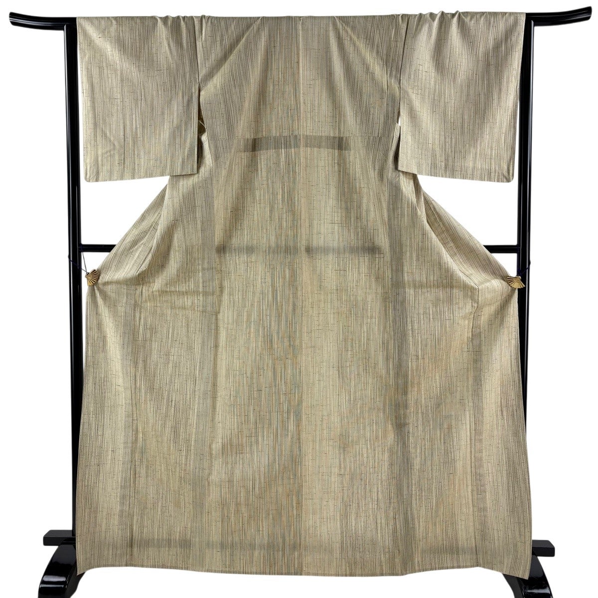 紬 身丈168.5cm 裄丈66.5cm 正絹 美品 秀品 【中古】 美品】 紬 身丈168.5cm 裄丈66cm M 単衣 縞 ベージュ 正絹 名品｜中古
