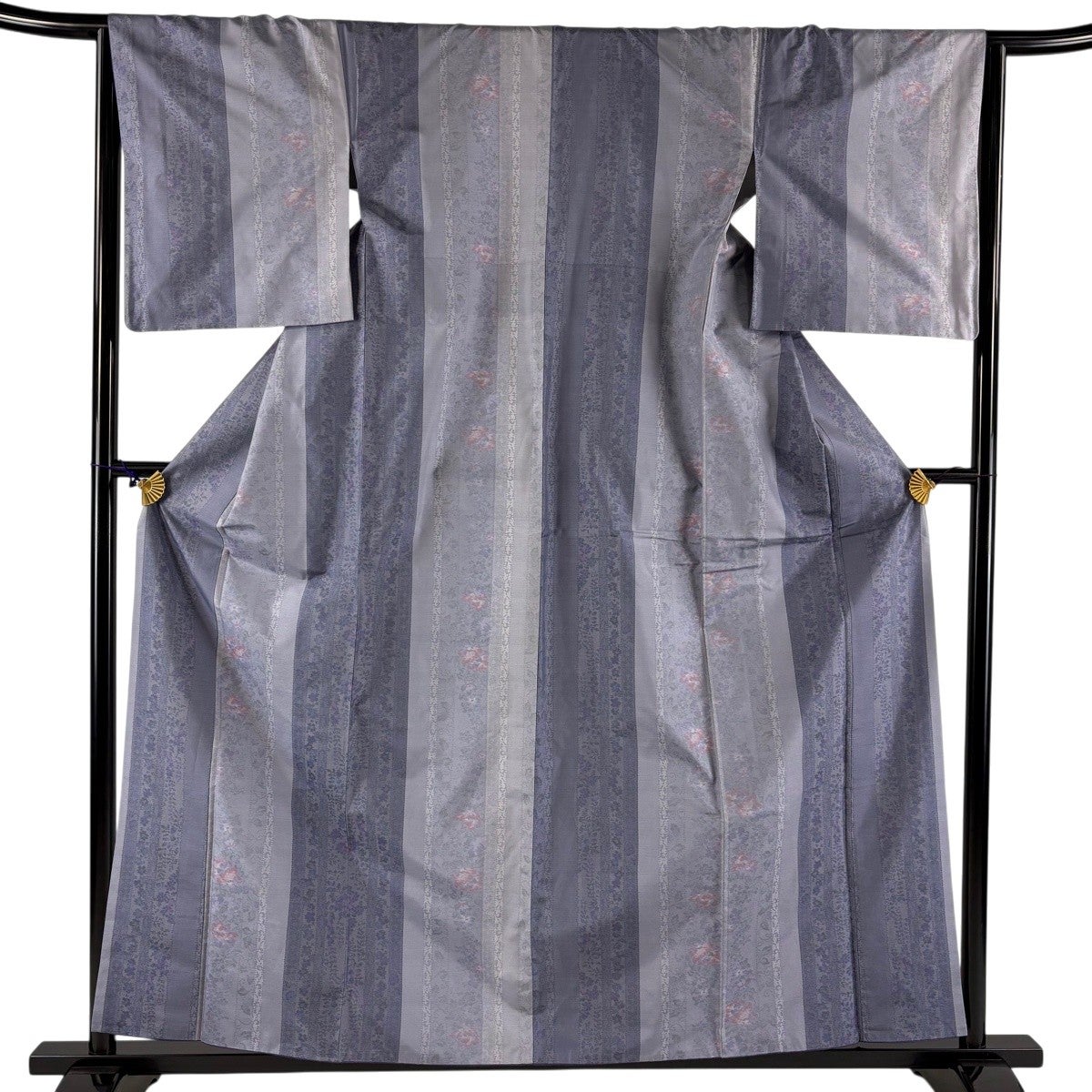【美品】 大島紬 身丈166.5cm 裄丈65.5cm 正絹 逸品 【中古】 美品】 大島紬 身丈165.5cm 裄丈63cm S 袷 インド野蚕糸 やまと 証紙