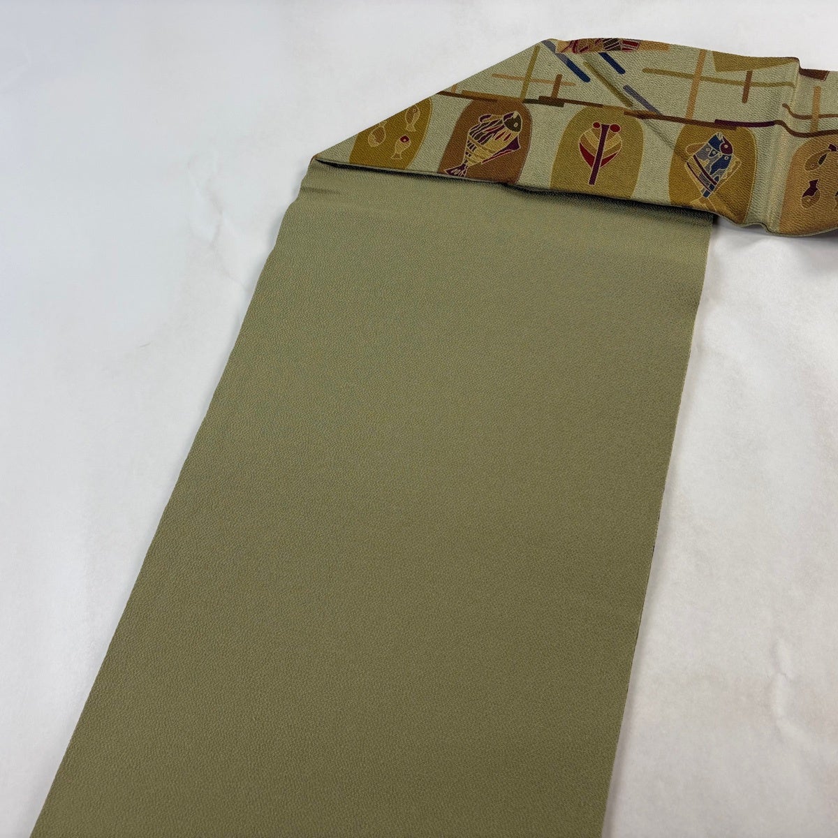 名古屋帯 カレイ 鰈 縮緬 黄海松茶色 O-5195 八寸名古屋帯 お太鼓 日本製 柔らかい 帯 幾何学 黒 青 赤 茶 シンプル
