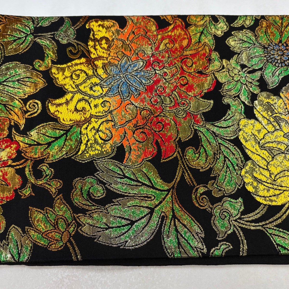 美品】 袋帯 秀品 関西仕立て 草花 箔 黒 六通 正絹｜中古・古着