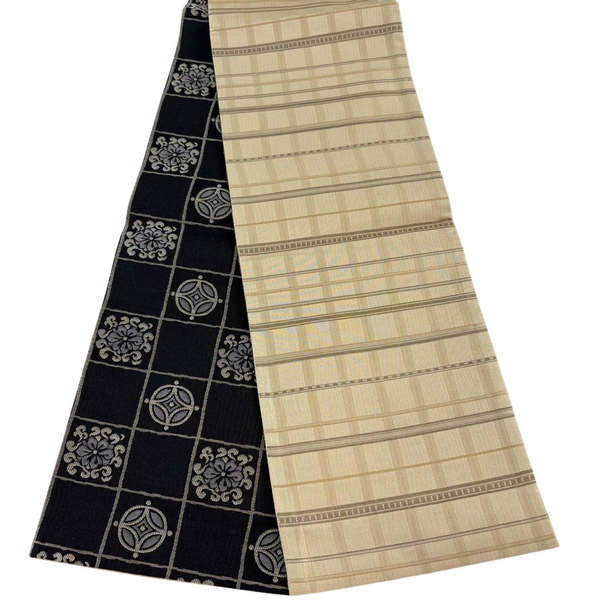 美品☆生絹 着物帯 ベージュ 美品】 名古屋帯 逸品 猫 枝花 ベージュ 正絹｜中古・古着・リサイクル