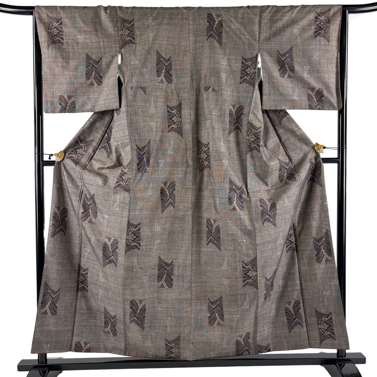 紬 身丈157cm 裄丈65cm M 袷 幾何学ー 焦茶色 正絹 秀品｜中古・古着