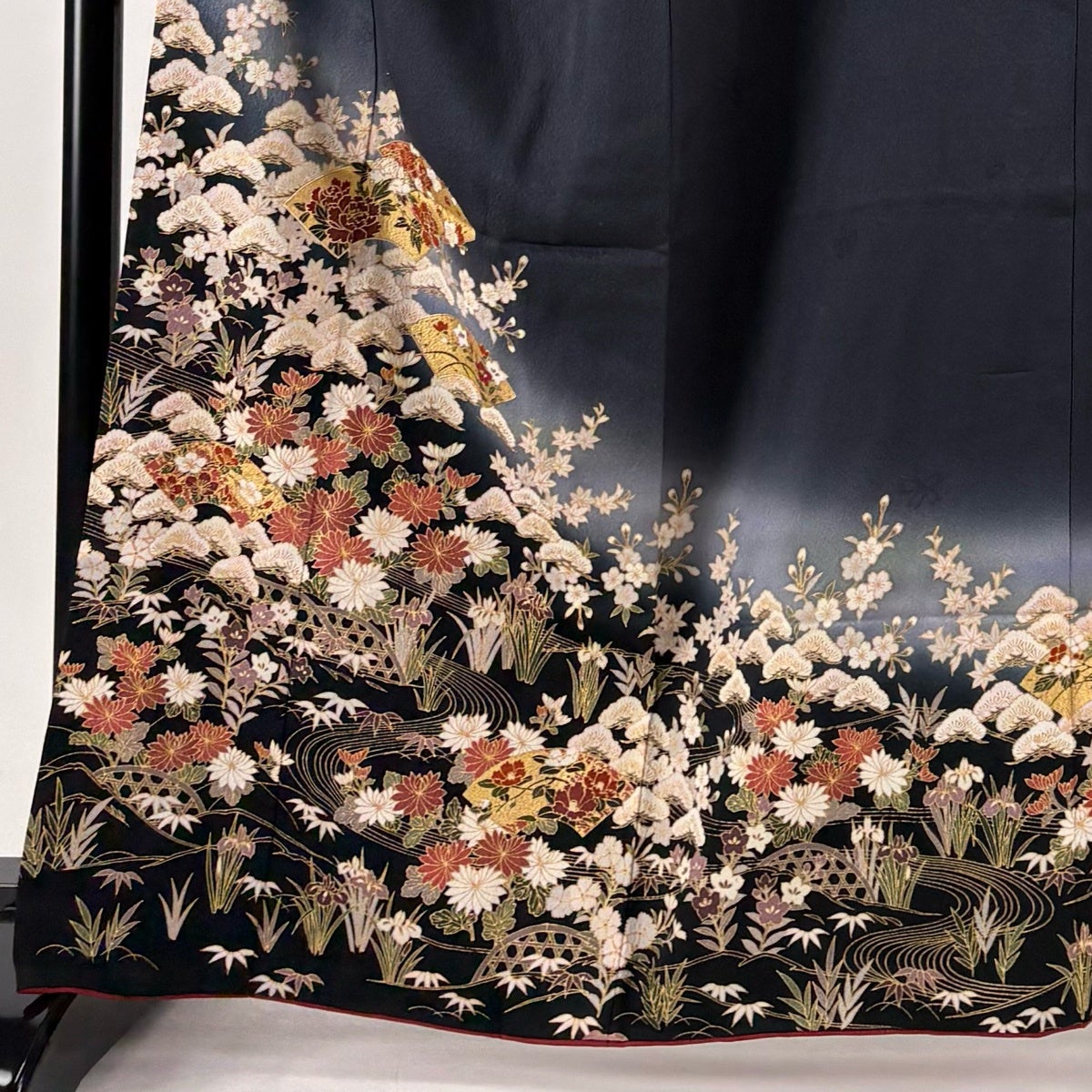 振袖 身丈161.5cm 裄丈68.5cm L 袷 鈴乃屋 扇面 草花 金彩 ぼかし 墨色