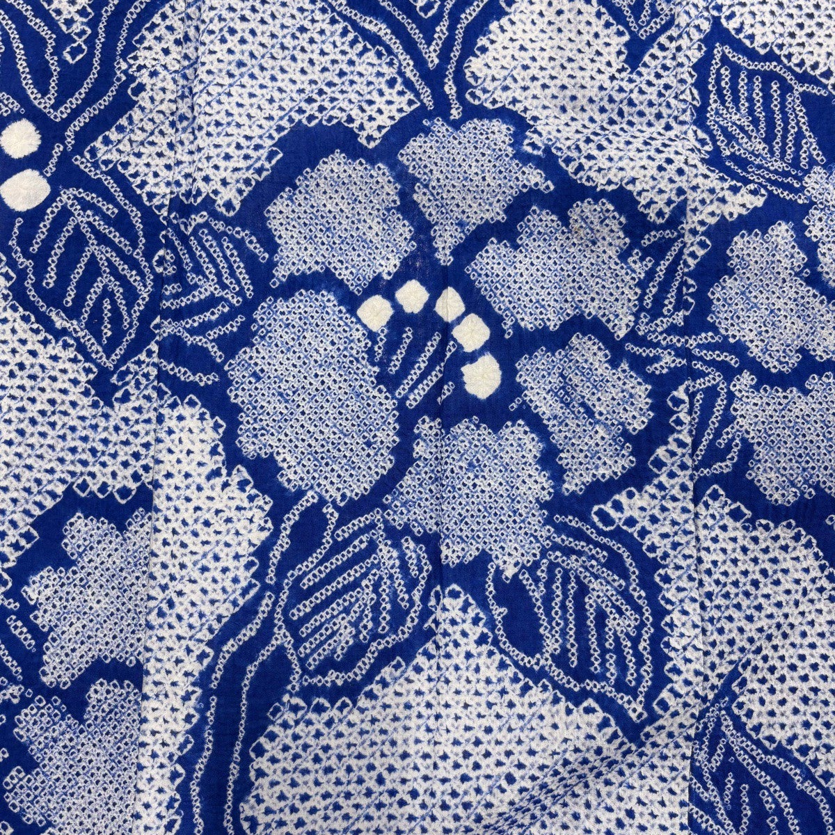 美品】 浴衣 身丈160cm 裄丈63cm S 絞り浴衣 草花 絞り 青 綿 名品