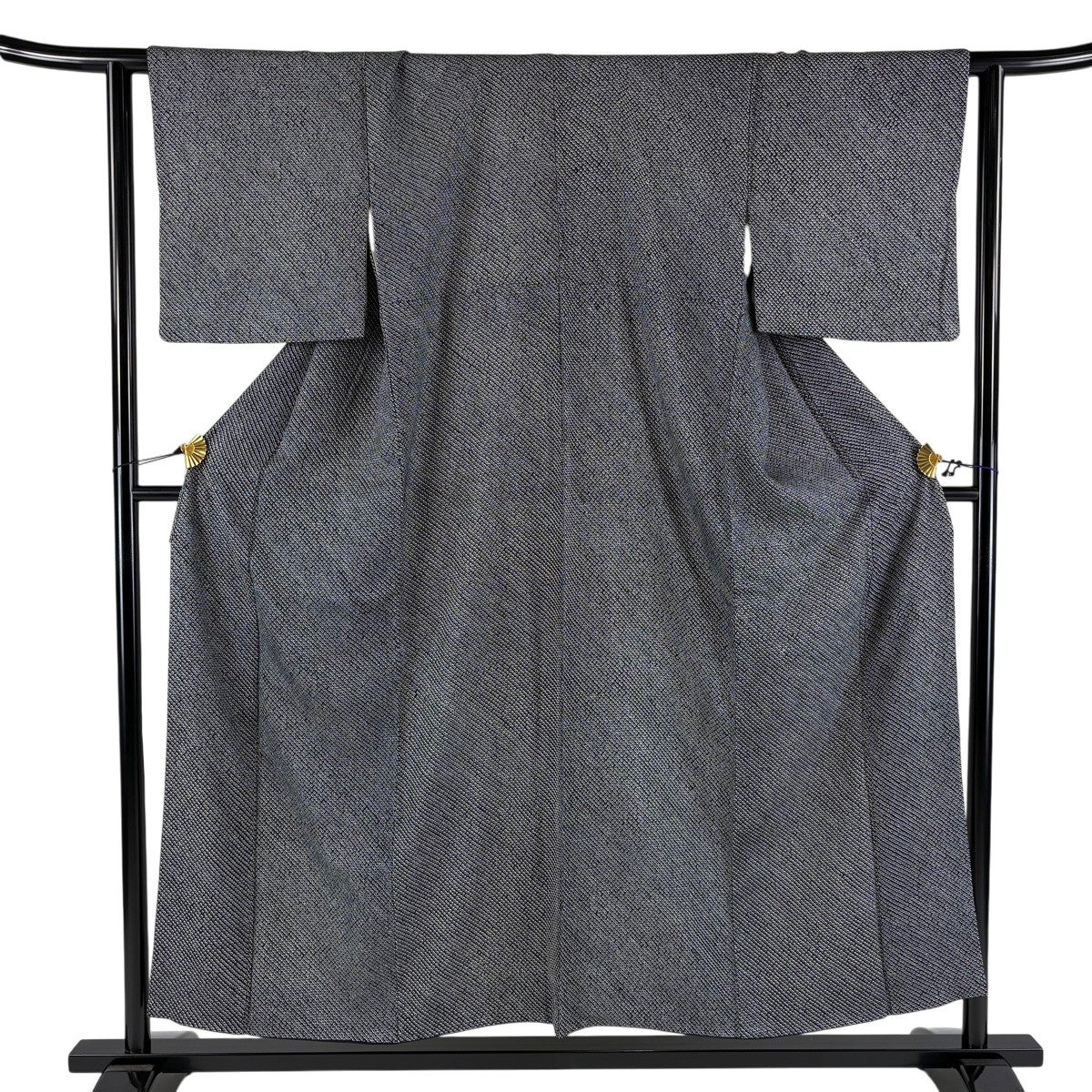 【美品】 小紋 身丈154cm 裄丈62.5cm 正絹 名品 【中古】 小紋 身丈154.5cm 裄丈62.5cm S 袷 総絞り 黒 正絹 名品｜中古・古着
