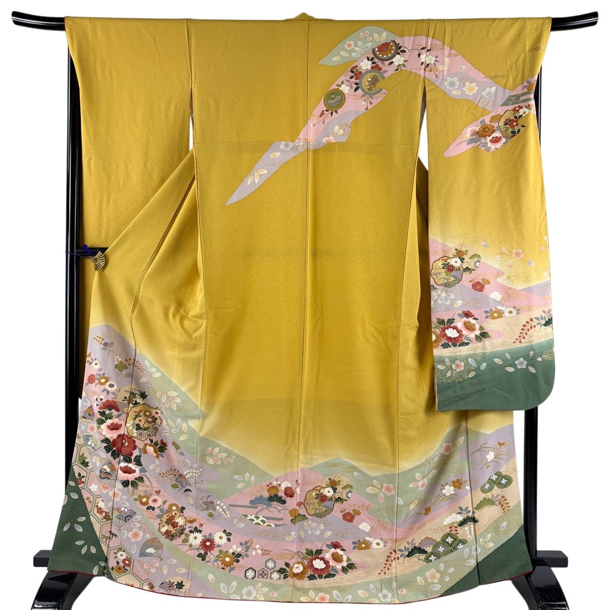 振袖 身丈166cm 裄丈68.5cm 正絹 逸品 【中古】 振袖 身丈166cm 裄丈68.5cm L 袷 草花 霞 金糸 金彩 からし色 正絹