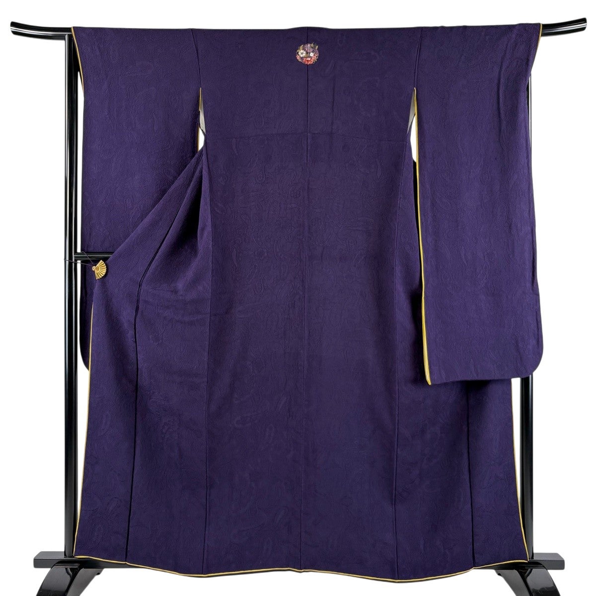 振袖 身丈158.5cm 裄丈65cm 正絹 秀品 【中古】 振袖 身丈158.5cm 裄丈65.5cm M 袷 地紋 赤茶 正絹 名品 一つ紋｜中古