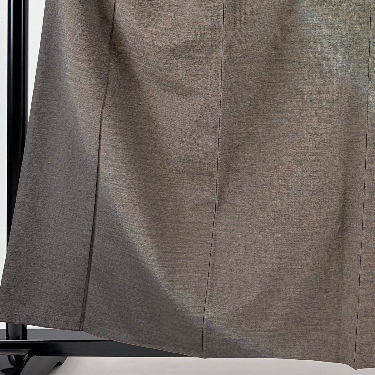 紬 身丈159cm 裄丈64.5cm 正絹 名品 【中古】 美品】 付下げ 身丈159cm 裄丈64.5cm M 袷 紬地 落款あり 縞 染め分け