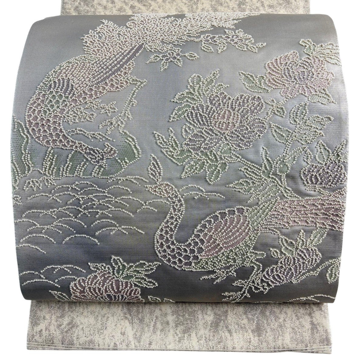相良刺繍 花鳥の図 絹鼠色 多色 袋帯 A784-14 【中古】 Framed bird＊ スワトウ刺繍 相良刺繍 鳥 未使用 リサイクル名古屋帯