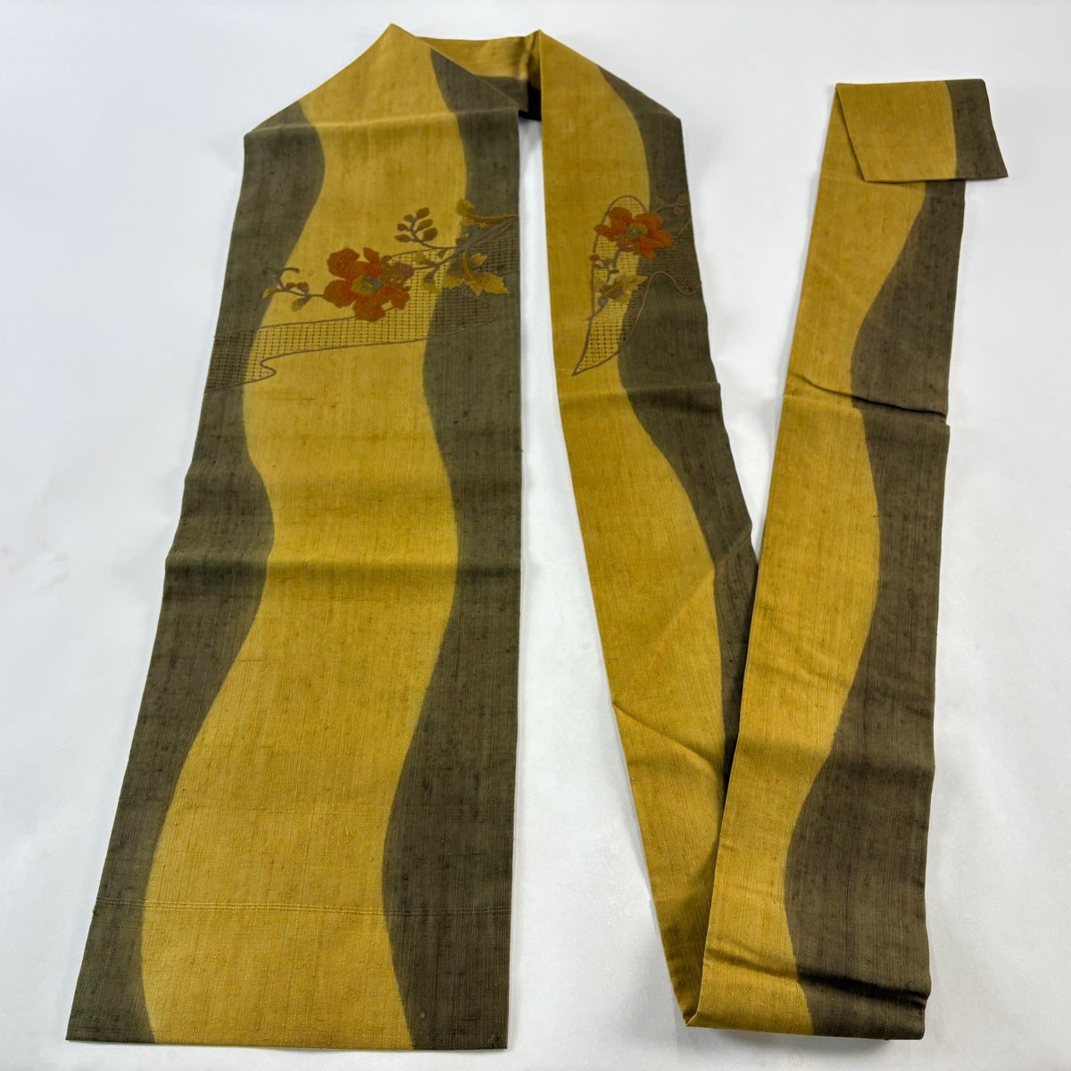 専用帯9321 9369 二点セット ●高級 正絹 紬 相良刺繍 名古屋帯 専用帯9321 9369 二点セット ○高級 正絹 紬 相良刺繍 名古屋帯 未使用