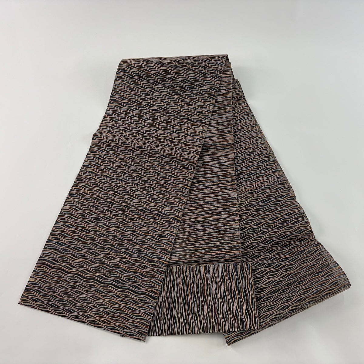 美品】 名古屋帯 秀品 夏帯 松葉仕立て 八寸名古屋帯 幾何学 黒 正絹