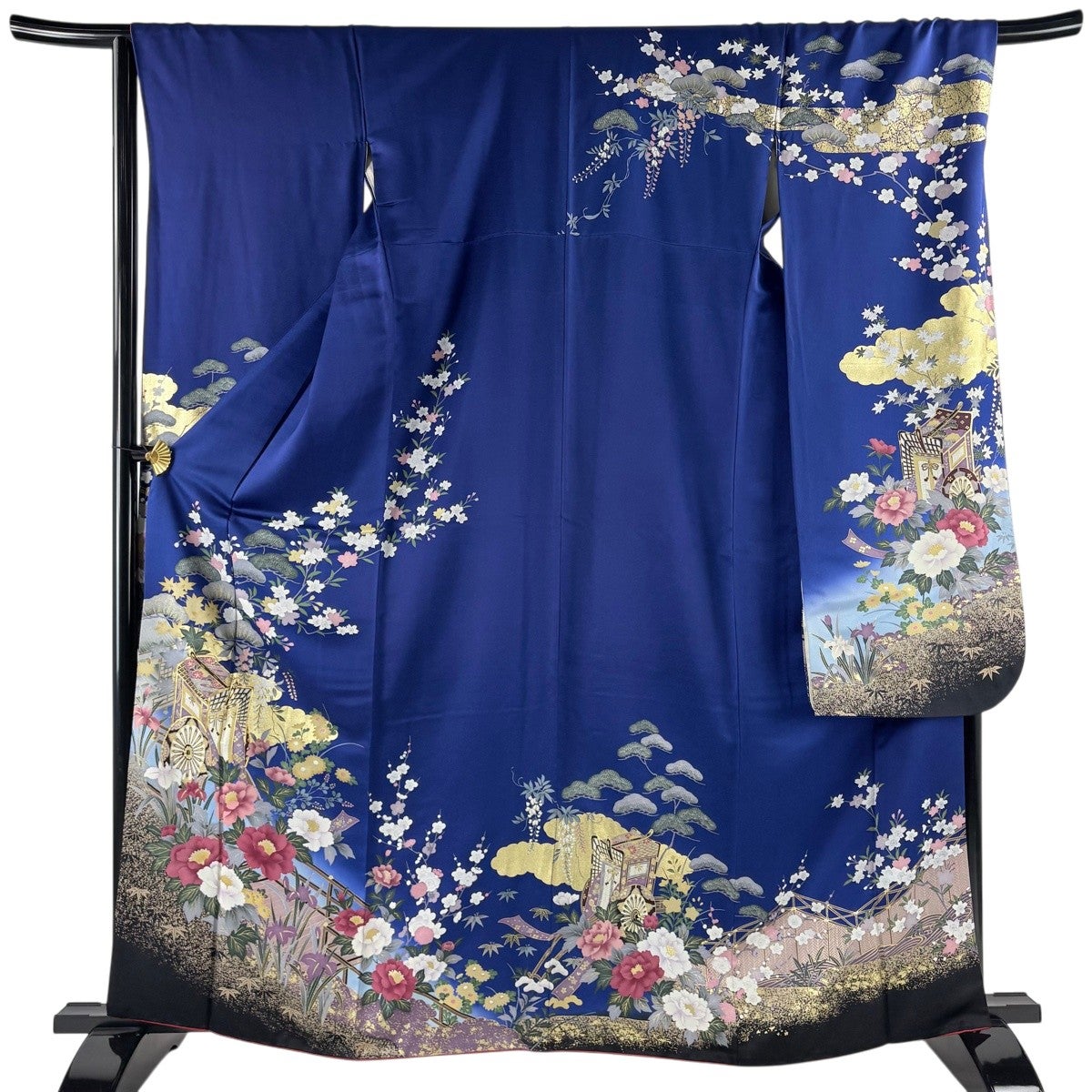 振袖 秀品 160cm 69cm 正絹 【中古】 振袖 身丈164cm 裄丈66.5cm M 袷 御所車 菊 金糸 金彩 緑 正絹 秀品