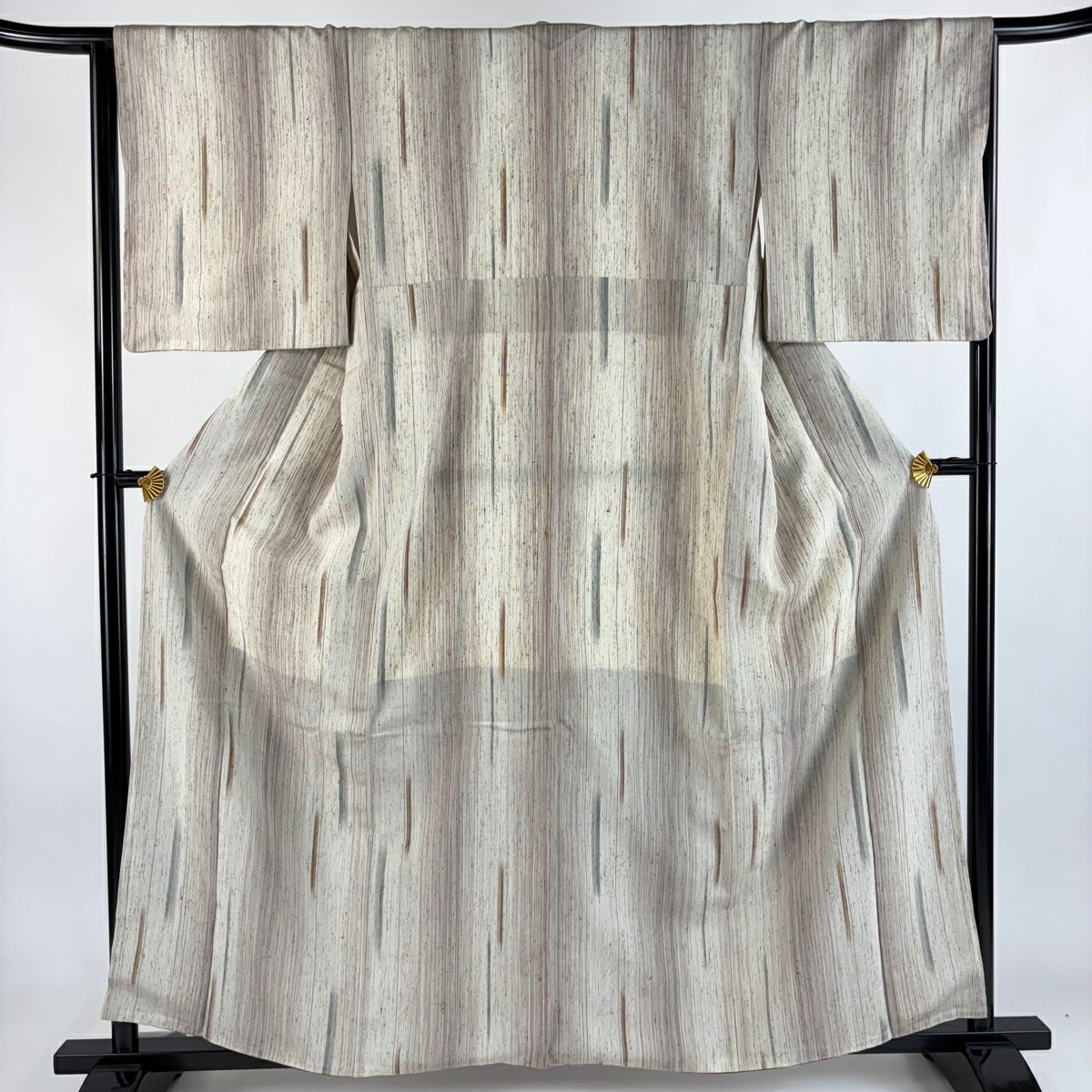 小紋 身丈161cm 裄丈70cm 正絹 美品 逸品 【中古】 美品】 小紋 身丈161cm 裄丈66cm M 袷 幾何学模様 ぼかし 縮緬 茶色