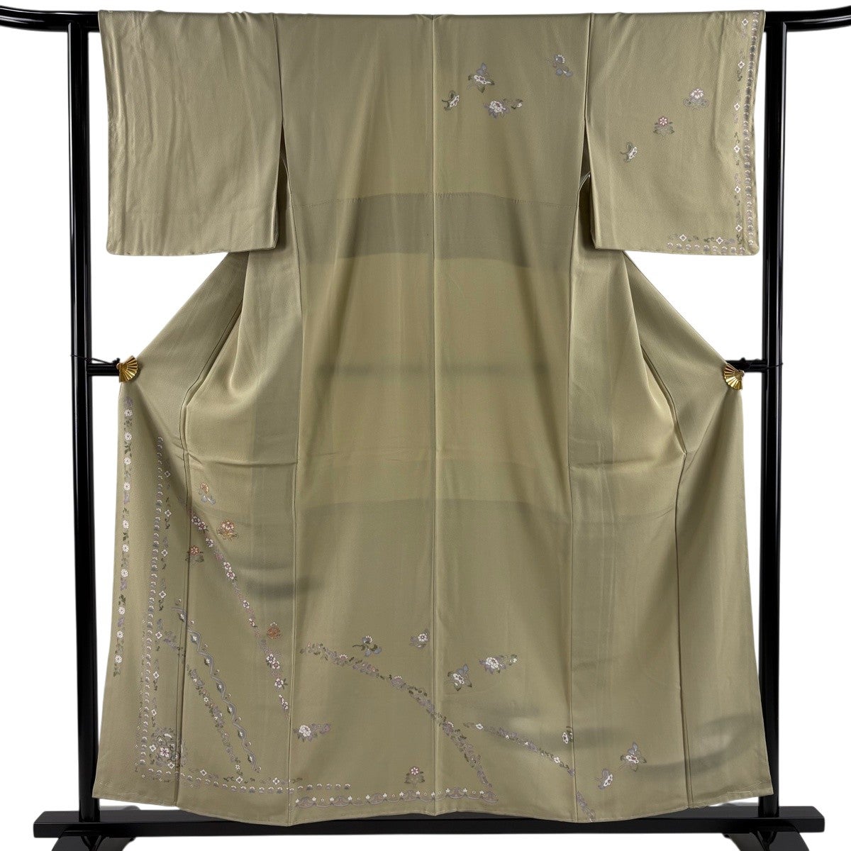 【美品】 訪問着 身丈156cm 裄丈62.5cm 正絹 秀品 【中古】 訪問着 身丈156cm 裄丈62.5cm S 袷 草花 霞 金糸 ぼかし 灰緑 正絹 秀