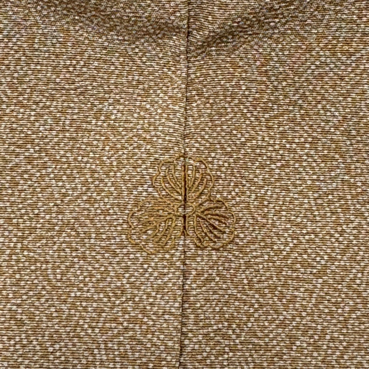 江戸小紋 身丈161cm 裄丈62.5cm 正絹 逸品 【中古】 江戸小紋 身丈162.5cm 裄丈63cm S 袷 幾何学模様 薄茶色 正絹 秀品 一