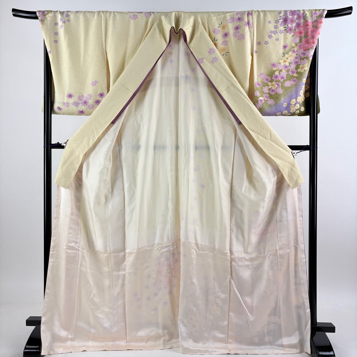 【着物】 訪問着 ヱ霞に桜 唐草文様 身丈約168.5cm 裄丈約72cm 24z-2348 仕立て上がり 訪問着 単品 桂由美 「灰桜ぼかし 桜唐草」 正絹 着物