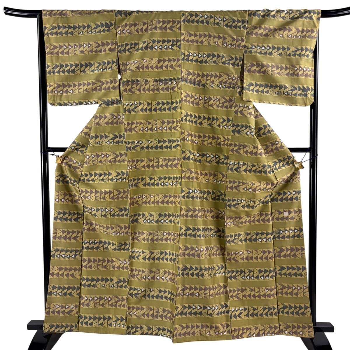 紬 身丈157.5cm 裄丈65.5cm 正絹 秀品 【中古】 美品】 紬 身丈157cm 裄丈64cm 正絹 秀品 【中古】の通販 by バイセル