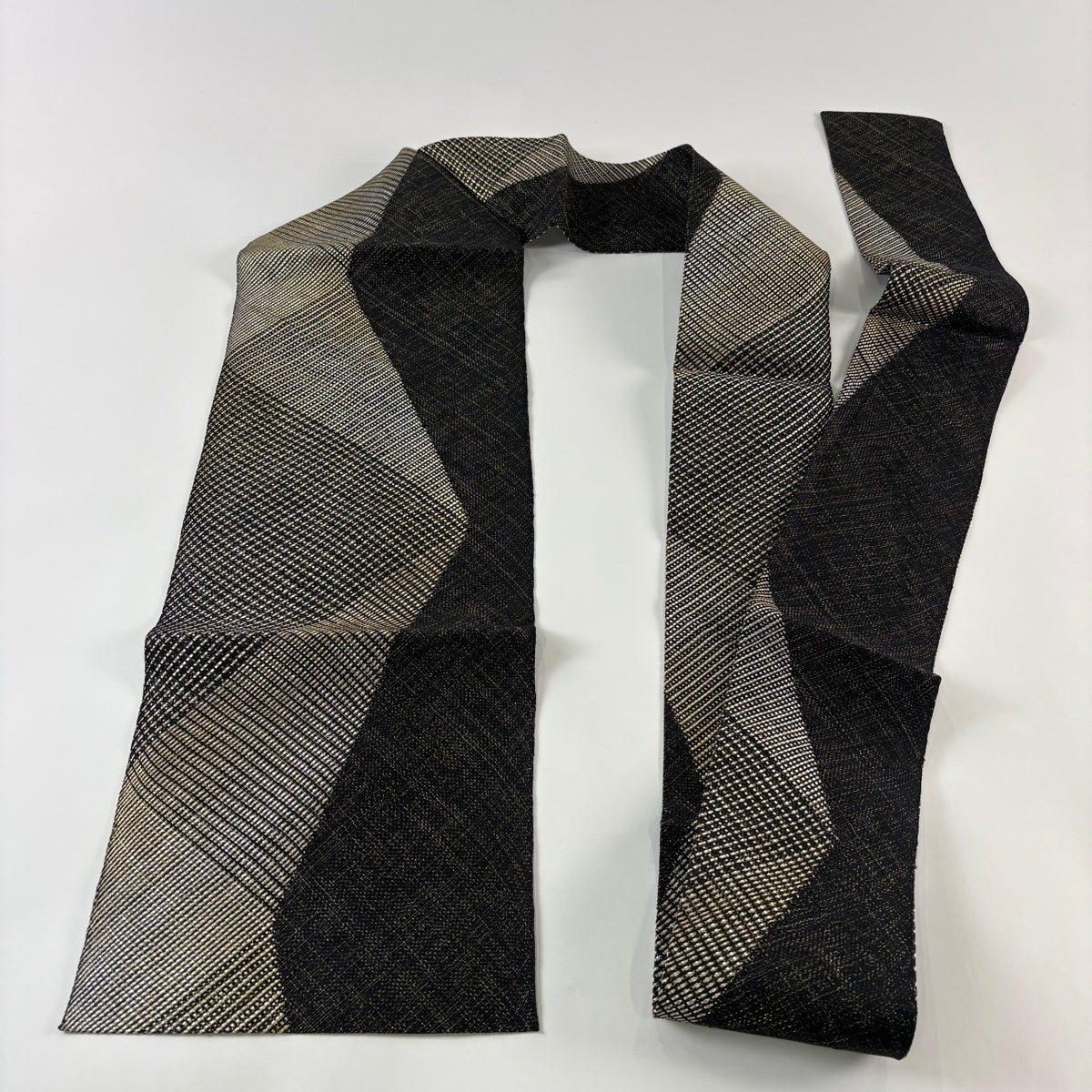 【最終価格】名古屋帯 アート 芸術作品 黒 金 銀 正絹 美品 袋帯 正絹 染め帯 金彩加工 銀通し 黒 金 桜 立涌 市松 ブラック