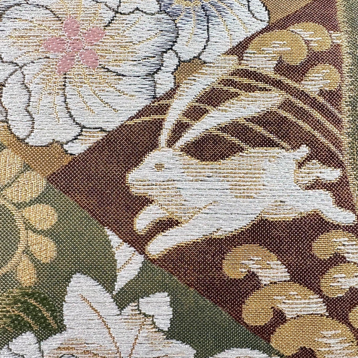 袋帯 秀品 うさぎ 草花 箔 金糸 鶯色 六通 正絹｜中古・古着