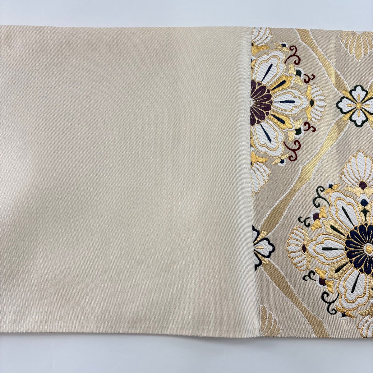 袋帯 秀品 華文 花菱 箔 金糸 ベージュ 六通 正絹｜中古・古着