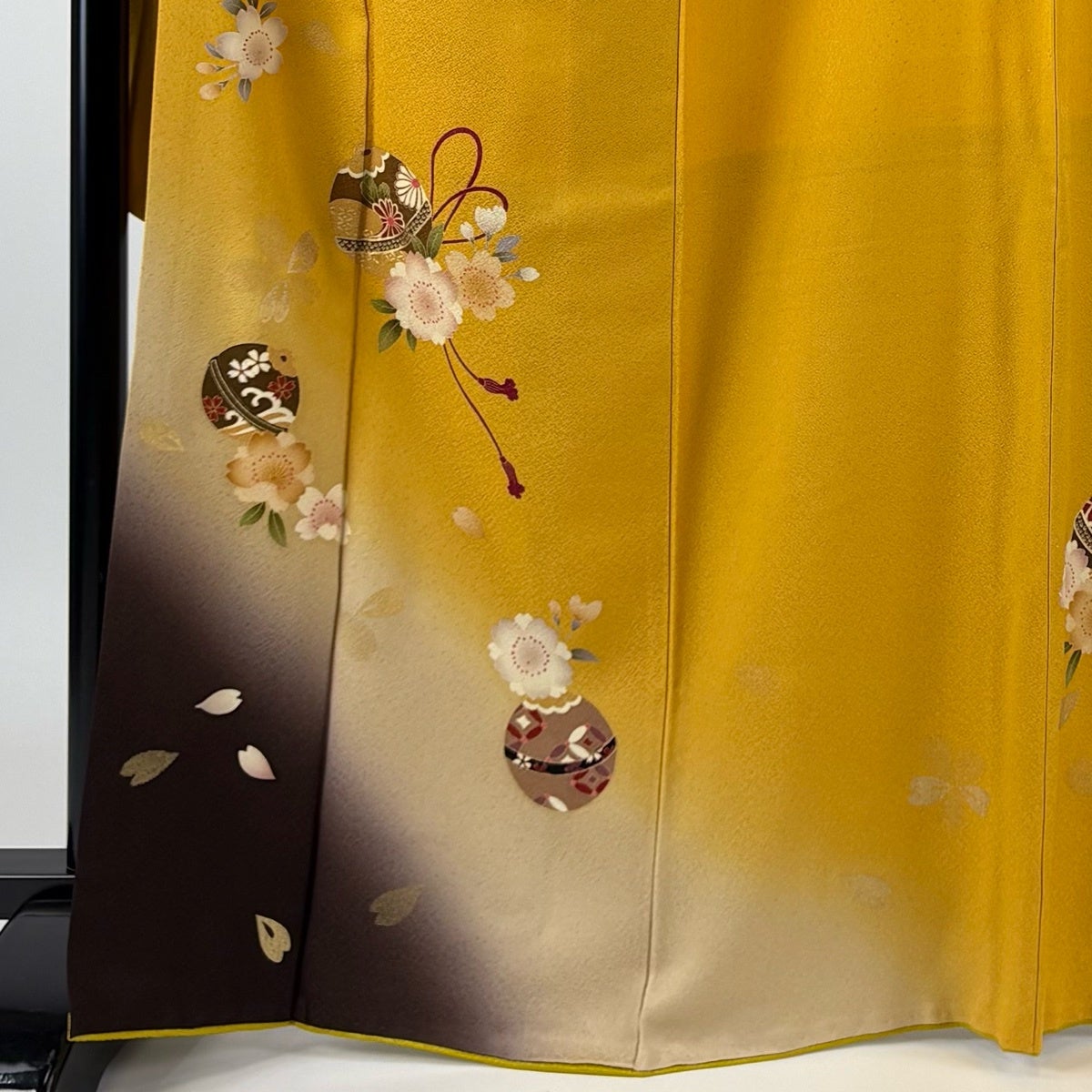 振袖フルセット 身丈166裄68 赤 金彩 暈し染め 鈴乃屋 成人式 逸品 美品】 振袖 身丈167cm 裄丈69cm L 袷 袋帯フルセット 鈴乃屋 鈴 桜