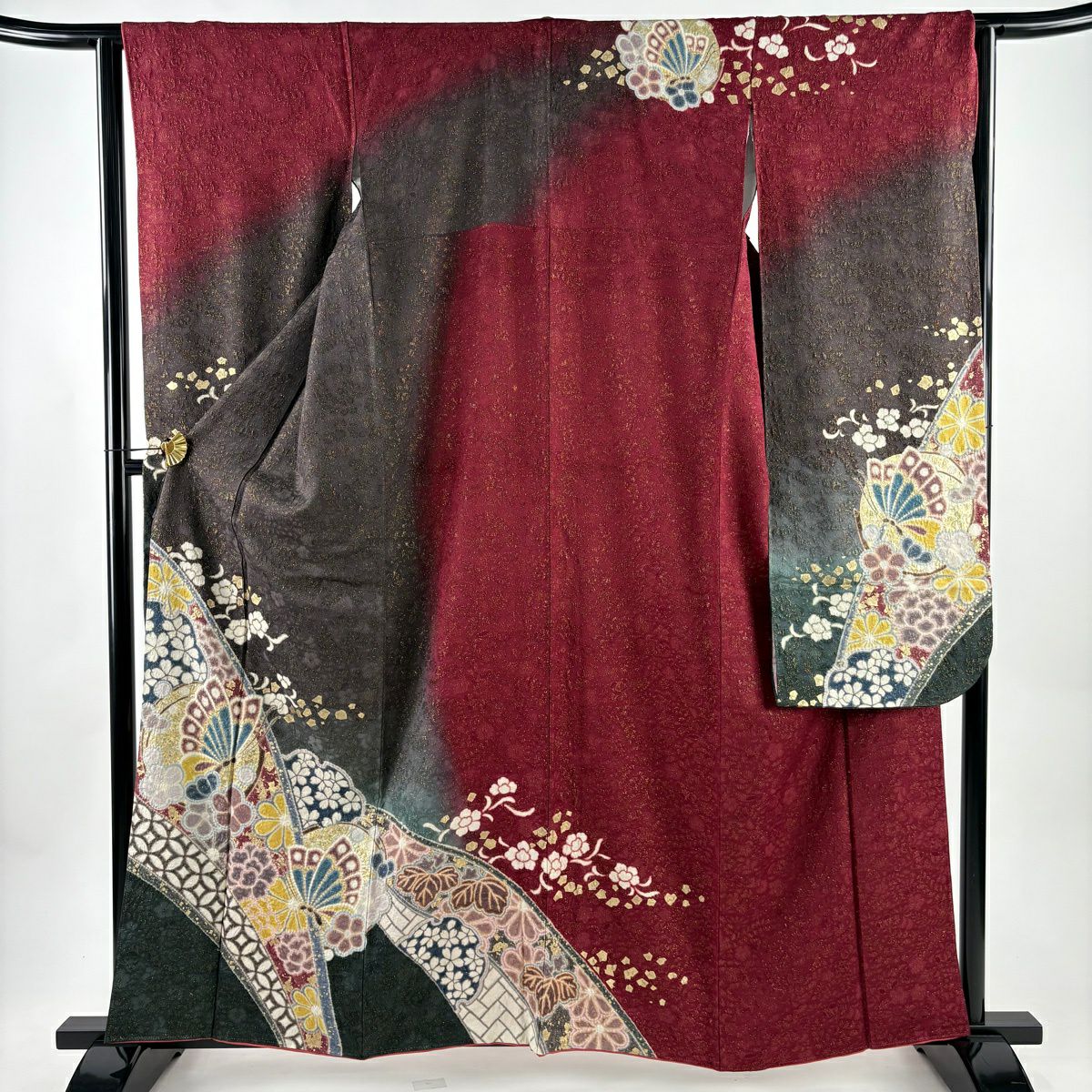 最終価格】 70%OFF 振袖 身丈159cm 裄丈63cm S 袷 蝶 草花 金彩 金通し