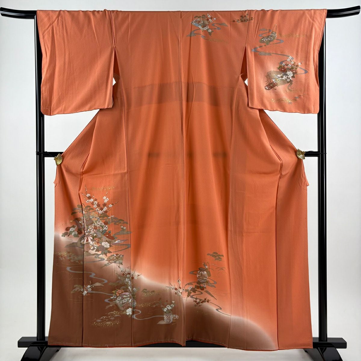 在庫一掃】 反物 秀品 付下げ 菊 万幕 金彩 ぼかし オレンジ 正絹