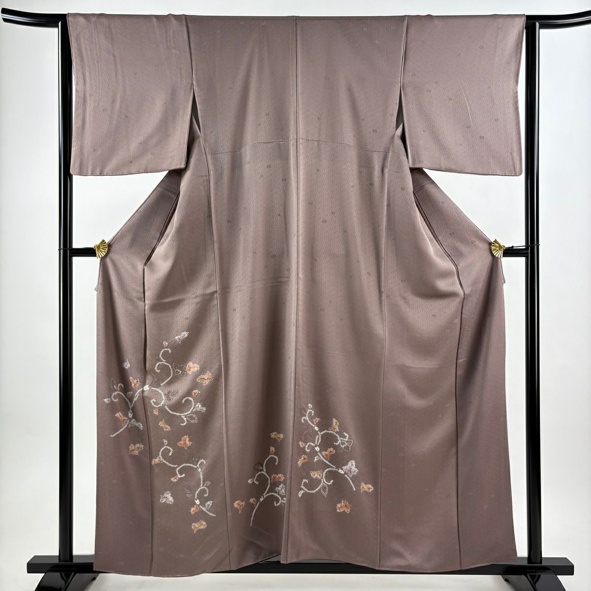 付下げ 身丈159cm 裄丈63.5cm S 袷 花唐草 地紋 刺繍 絞り 灰紫 正絹