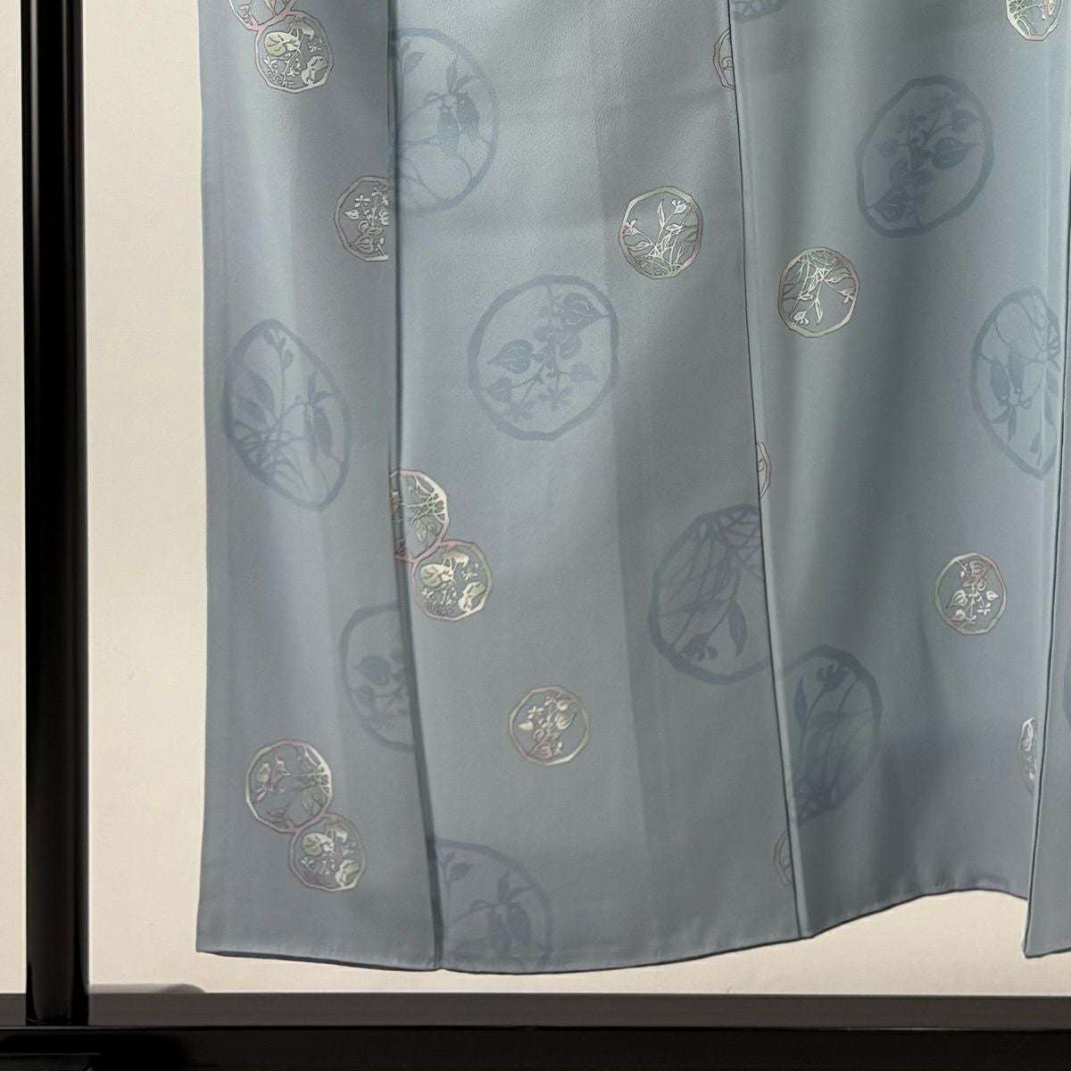 小紋 身丈153cm 裄丈63.5cm S 袷 草花 丸文 水色 正絹 秀品｜中古