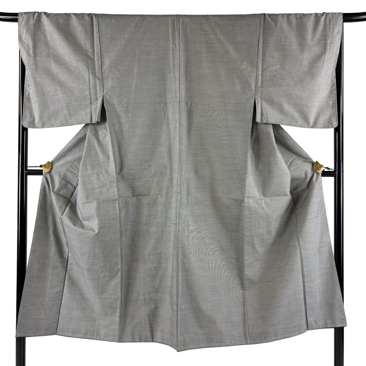 美品】 男着物 身丈142.5cm 裄丈67cm M 袷 アンサンブル 大島紬 証紙 美品】 男着物 身丈142.5cm 裄丈67cm M 袷 アンサンブル 大島紬 証紙